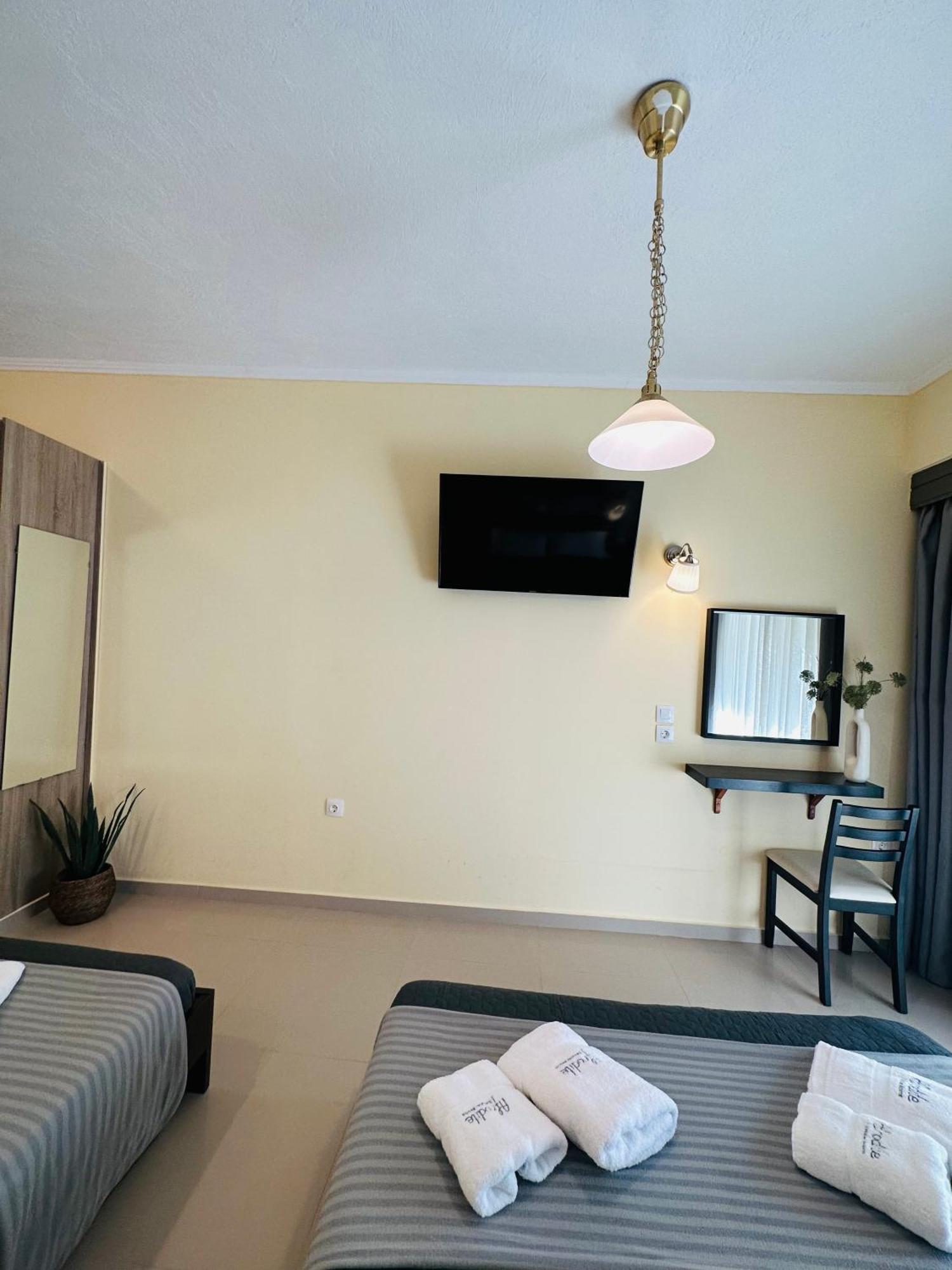 Kallithea  Afrodite Seaside Rooms מראה חיצוני תמונה